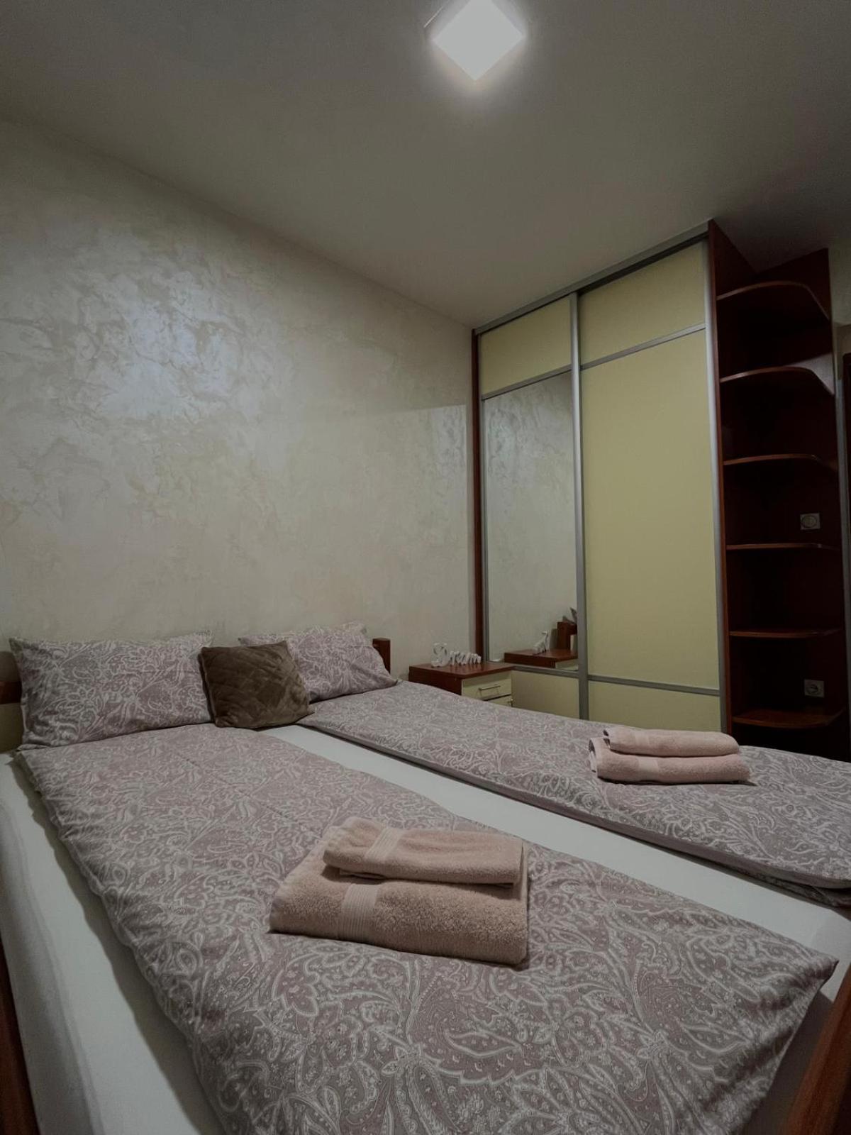 Apartman Basic דובוי מראה חיצוני תמונה